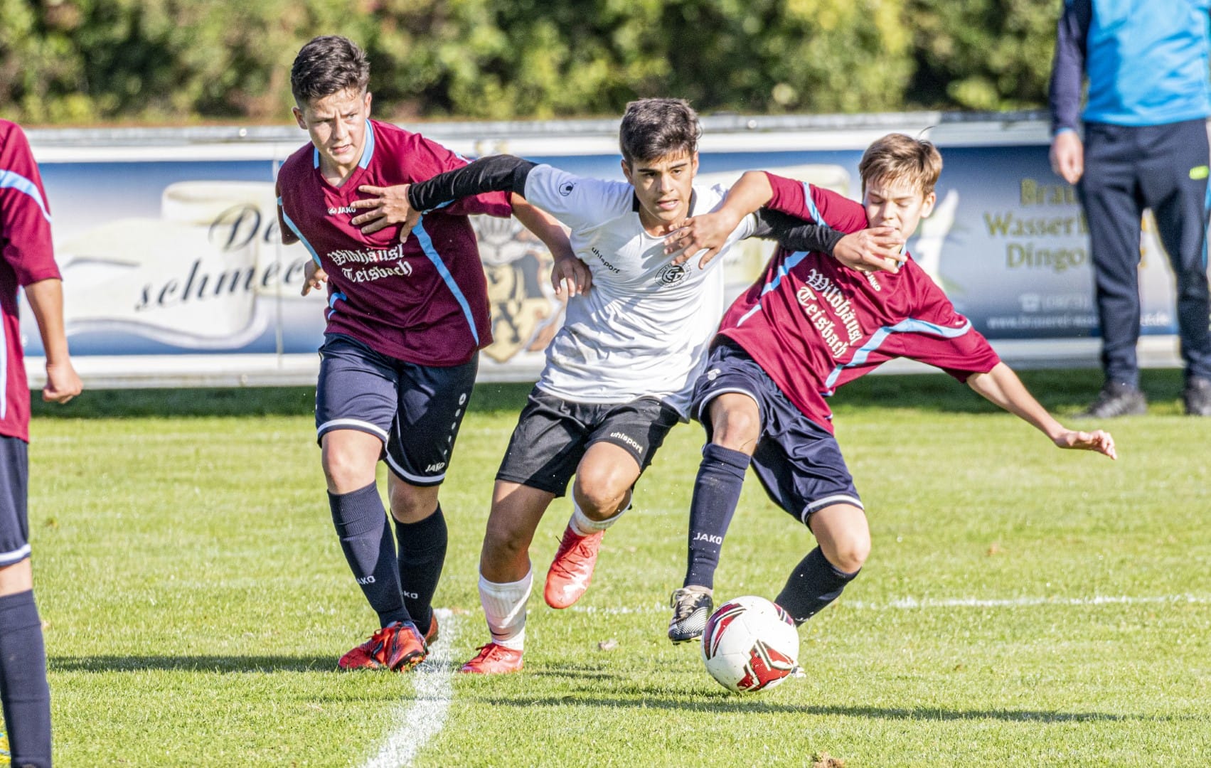 Spielberichte Der FCD-Jugend: U19 Mit Wiedergutmachung - U17 Mit ...